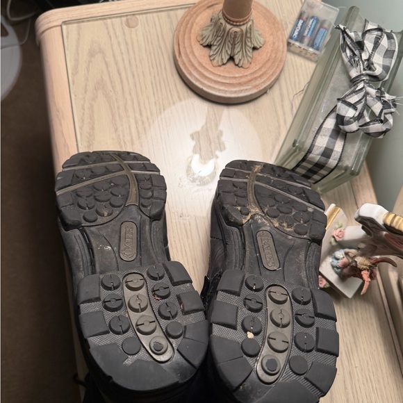 Bates Men 10.5 Boots